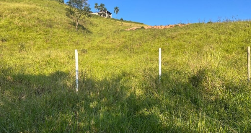 Lote á venda com medidas a partir de 600m²