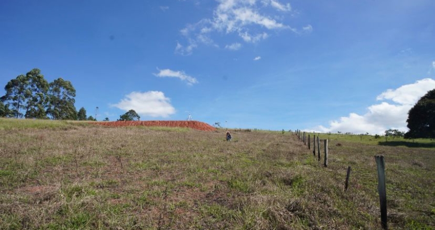 Terreno com excelente topografia para chácaras