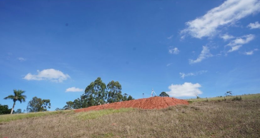 Terreno à venda na Avenida Manoel Ferraz de Campos Sales, Monte Negro, Santa Isabel