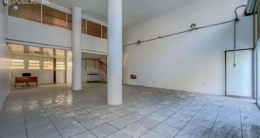Ponto comercial/loja para alugar no bairro cidade baixa com 137m² de área útil