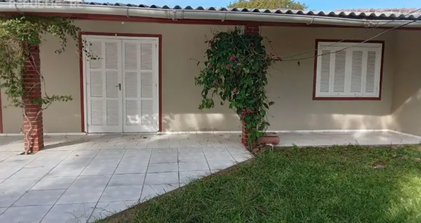 Casa residencial à venda no centro com 121 m² e 3 dormitórios/quartos disponíveis.