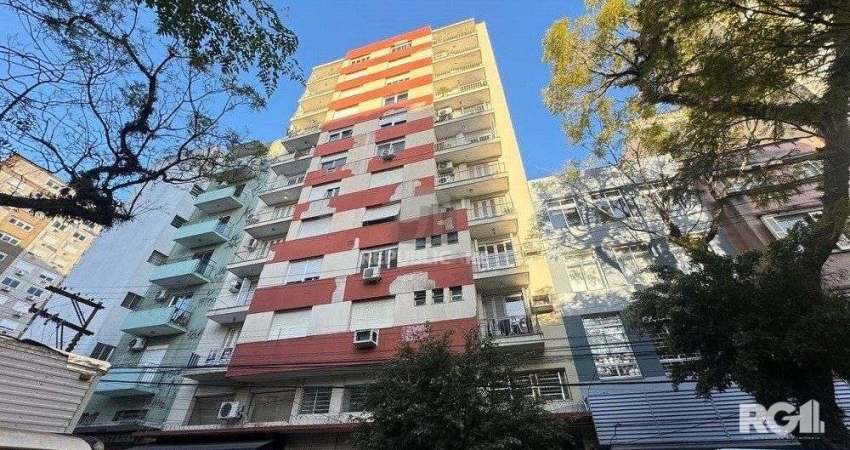 APARTAMENTO DE 3 DORMITÓRIOS COM VAGA DE GARAGEM NO CENTRO HISTÓRICO.