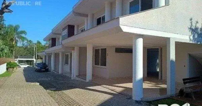 Casa de condomínio à venda no bairro pedra redonda com 166 m² e 3 dormitórios.