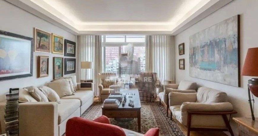 APARTAMENTO DE 148M², 3 DORMITÓRIOS, SACADA - CENTRO HISTÓRICO