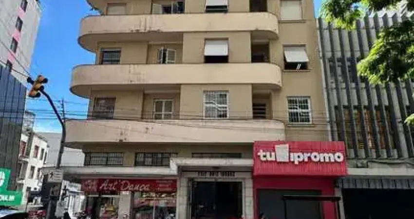 Apartamento à venda no centro histórico com 91 m² e 3 dormitórios/quartos disponíveis