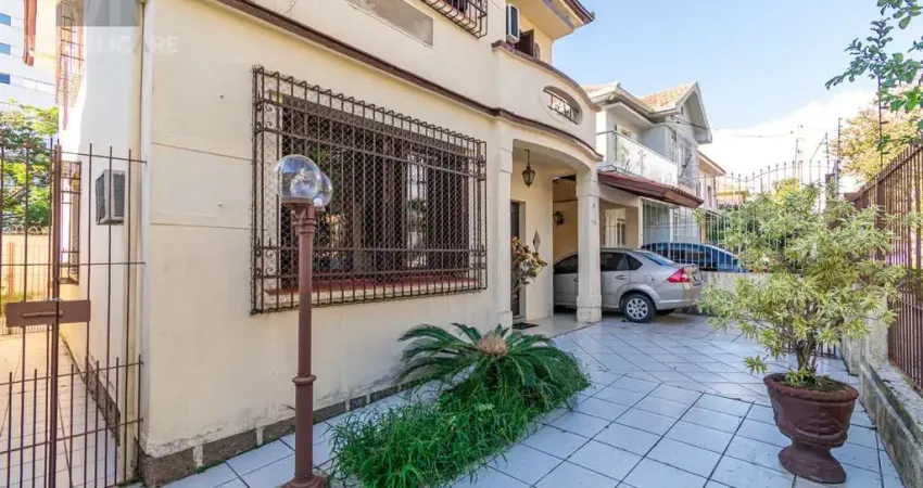 Casa residencial à venda no bairro azenha com 160 m² e 3 dormitórios/quartos.