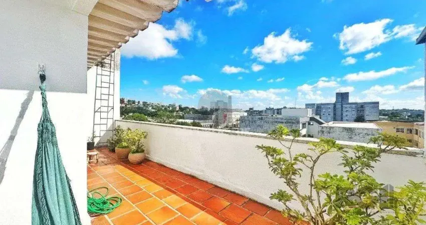 Cobertura com 3 dormitórios, 1 vaga de garagem no bairro Teresópolis