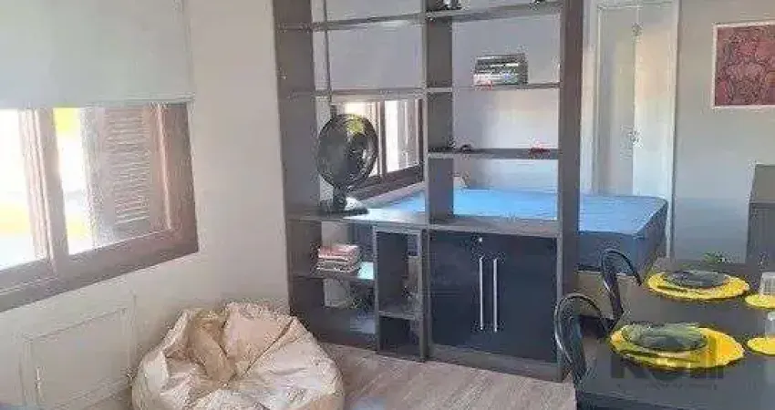 Apartamento studio à venda no bairro azenha, 25m² com 1 dormitório/quarto disponível.