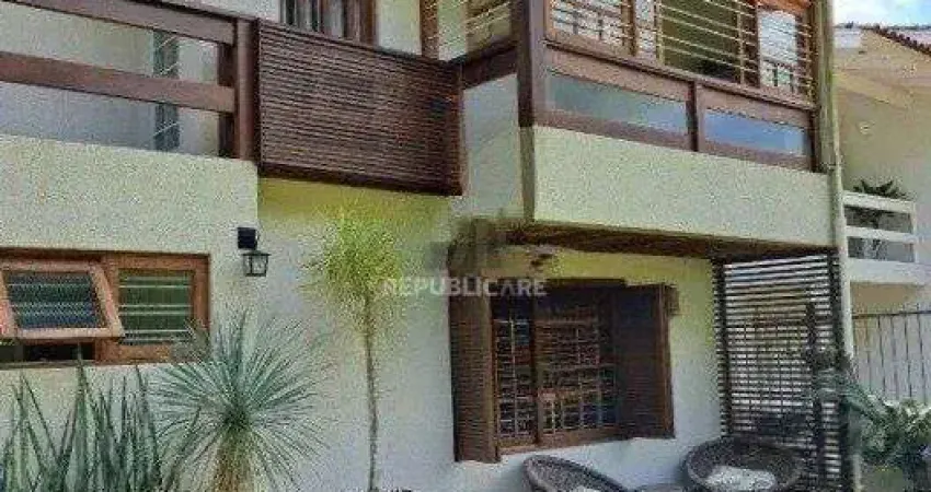 Casa 3 dormitórios à venda Espírito Santo Porto Alegre/RS