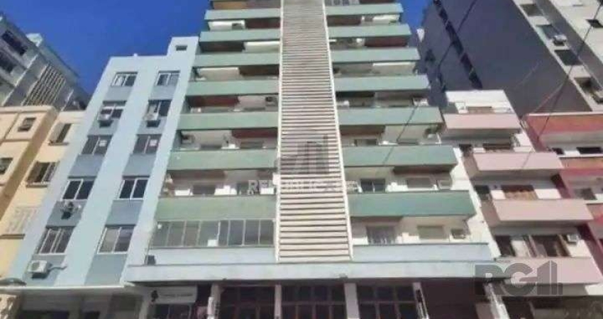 Apartamento JK no Centro Histórico, Condomínio Long Beach