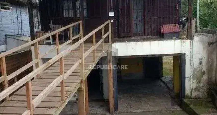 Casa 4 dormitórios à venda Partenon Porto Alegre/RS