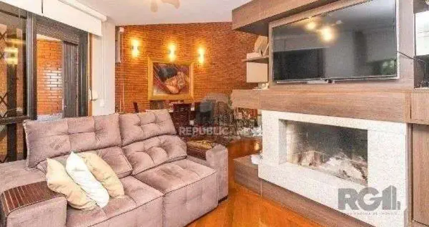 Casa em condomínio fechado com 3 quartos à venda na Avenida Jacuí, 978, Cristal, Porto Alegre