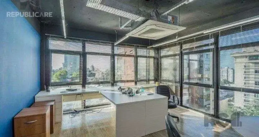 Escritório à venda no bairro auxiliadora com 121 m² de área útil disponível.