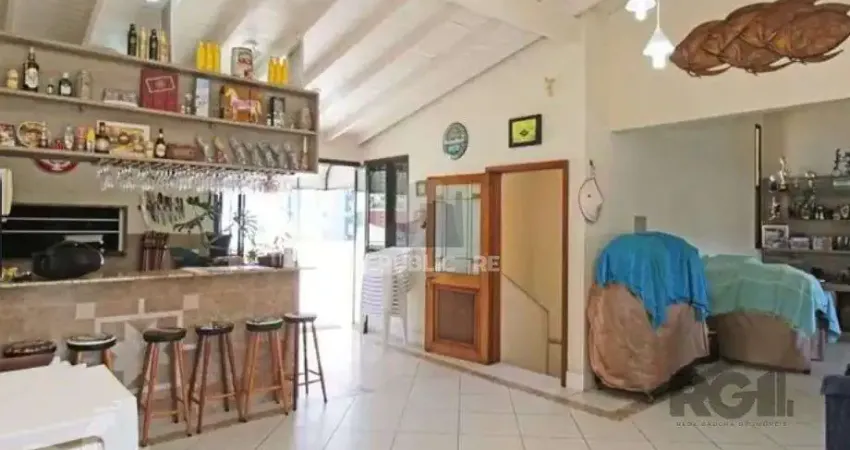 Casa com 3 quartos à venda na Rua Monteiro Lobato, 303, Partenon, Porto Alegre