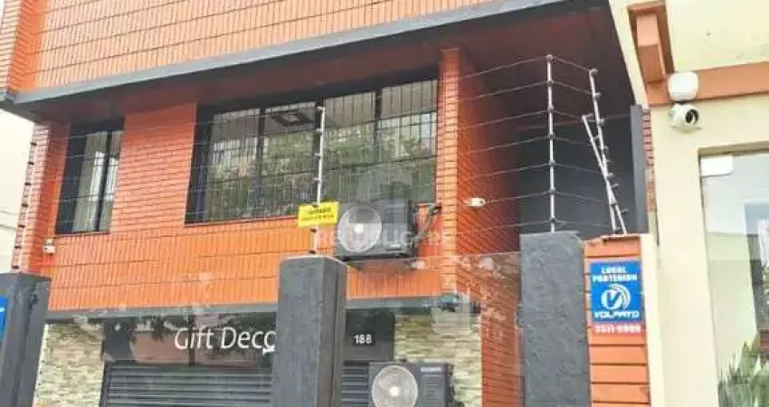 Casa 3 dormitórios à venda Rio Branco Porto Alegre/RS