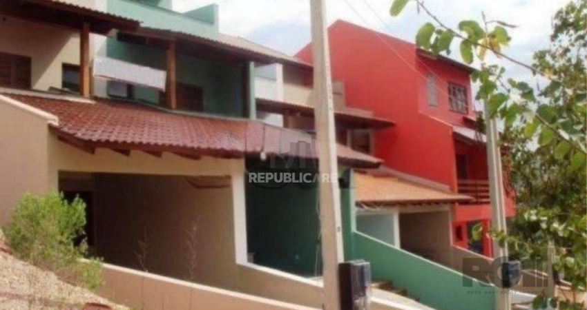 Casa Condominio para Venda - 142m², 3 dormitórios, sendo 3 suites, 2 vagas -