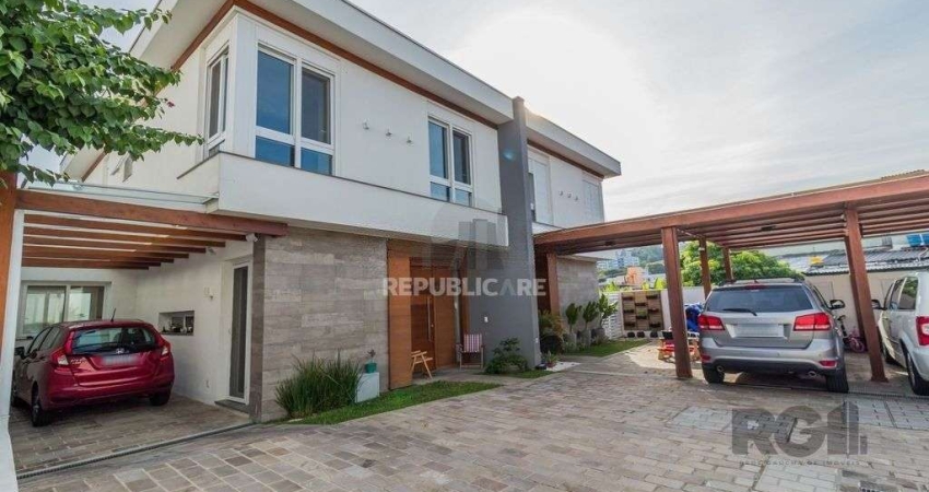 Casa Condominio para Venda - 221,59m², 3 suítes, 2 vagas - Teresópolis