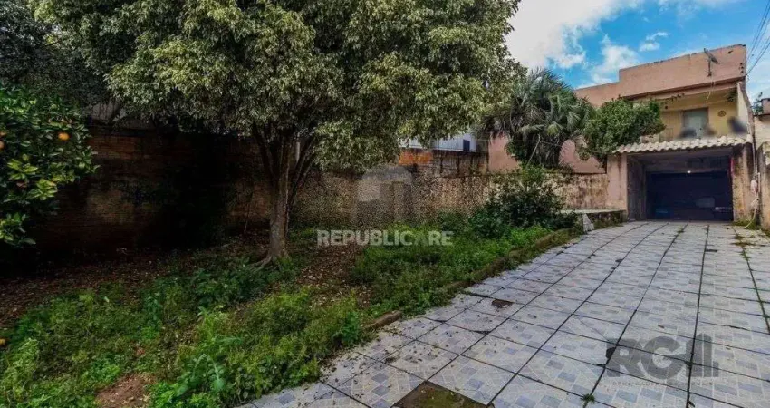Casa com 2 quartos à venda na Beco Antônio Nunes Vicente, 125, Lomba do Pinheiro, Porto Alegre