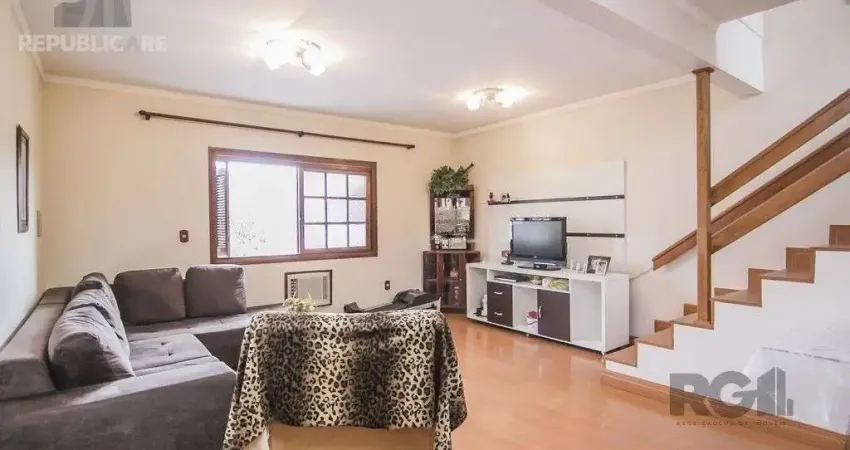 Casa residencial à venda no bairro partenon com 2 dormitórios e 84 m² de área útil