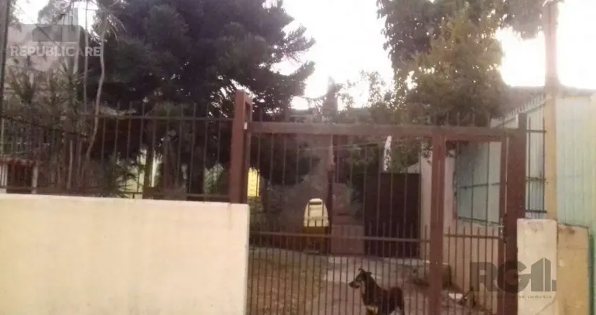 Terreno à venda no bairro azenha com área para construção e sem dormitórios