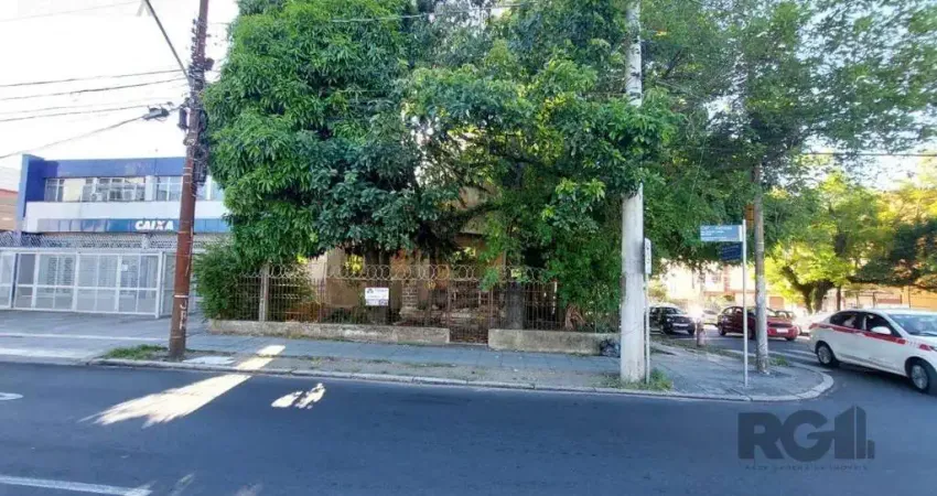 Terreno à venda no bairro medianeira com área total disponível.