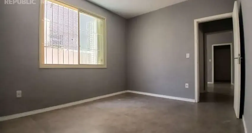 Apartamento à venda no bairro Cidade Baixa com 43 m² e 1 dormitório/quarto