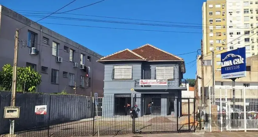 Casa residencial à venda no bairro azenha com 237 m² e 5 dormitórios/quartos.