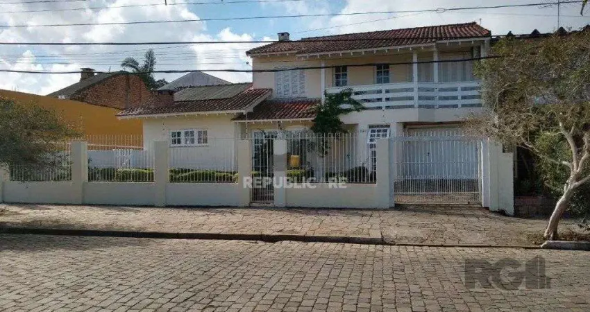 Casa 3 dormitórios à venda Vila Nova Porto Alegre/RS