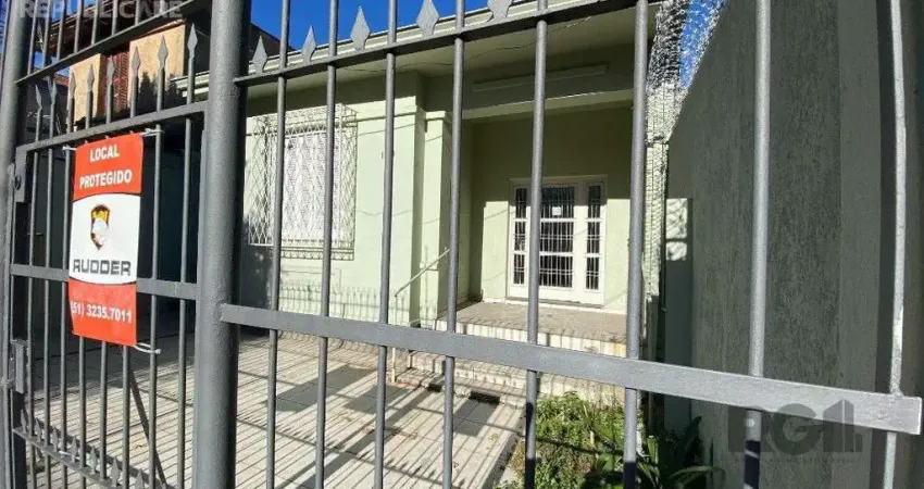 Casa residencial à venda no bairro azenha com 3 dormitórios/quartos e 179 m².