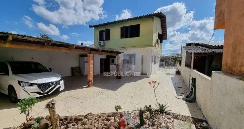 Casa estilo sobrado no Bairro Sarandi em Porto Alegre