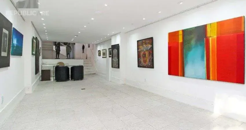 Casa residencial à venda no bairro moinhos de vento com 437 m² e 4 dormitórios/quartos.