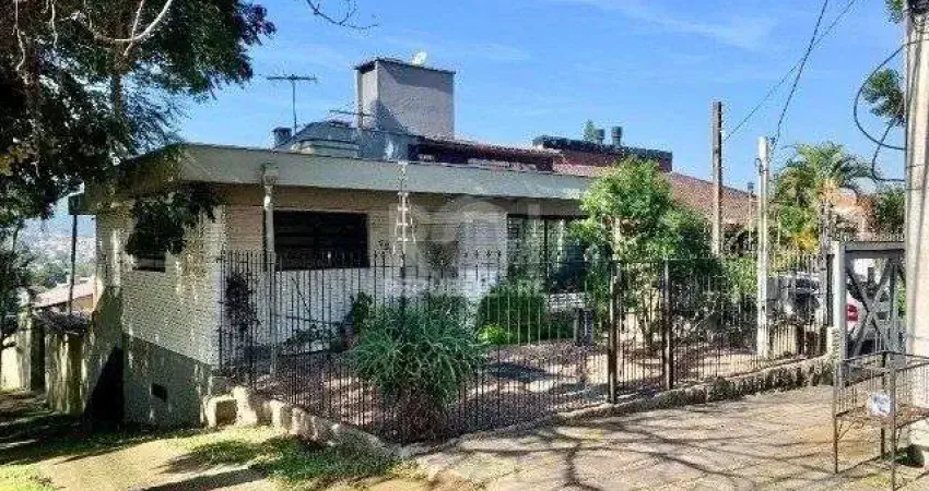 Casa com 3 quartos à venda na Rua São Mateus, 550, Lomba do Pinheiro, Porto Alegre