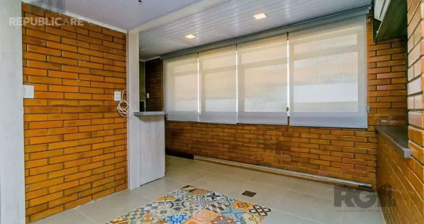 Cobertura à venda no centro histórico com 89 m² e 2 dormitórios/quartos disponíveis.