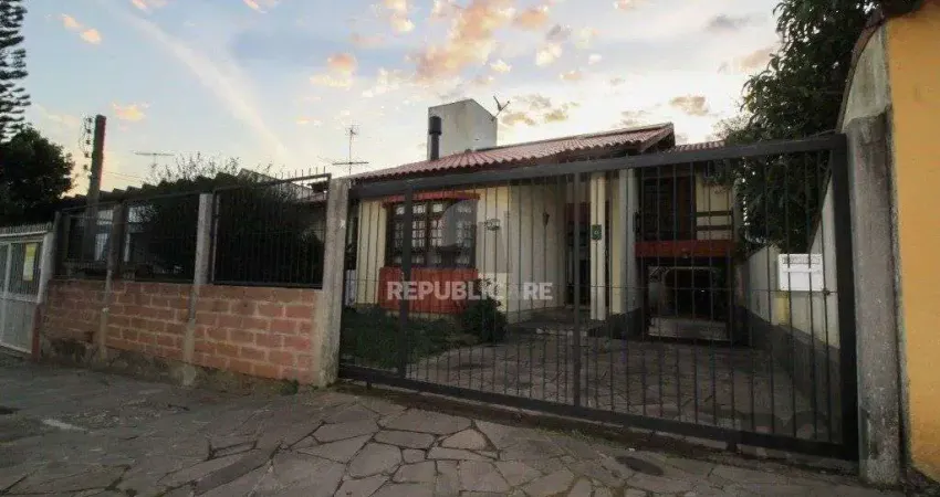 Casa 3 dormitórios à venda Aberta dos Morros Porto Alegre/RS
