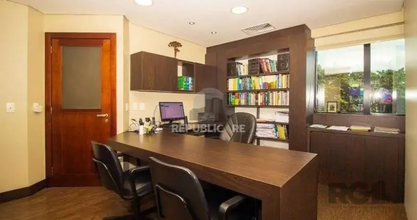 Sala Comercial 39m² - 2 módulos, recepção e 1 vaga no bairro Auxiliadora