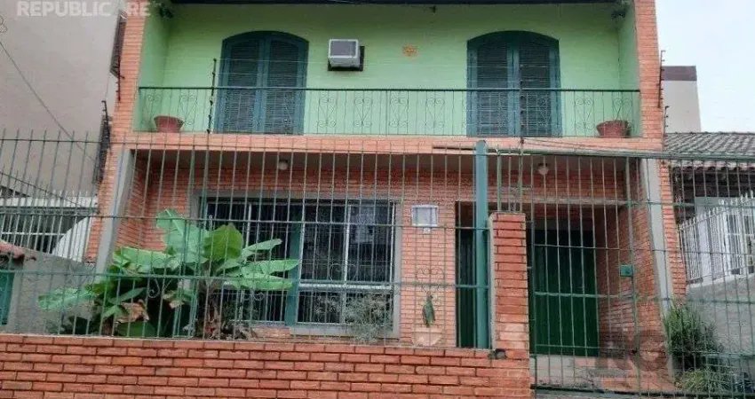 Casa residencial à venda no jardim botânico com 3 dormitórios e 130 m² de área útil.