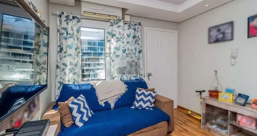 Casa em condomínio com 79m² - 2 dormitórios, 1 suíte, 1 vaga no bairro Morro San