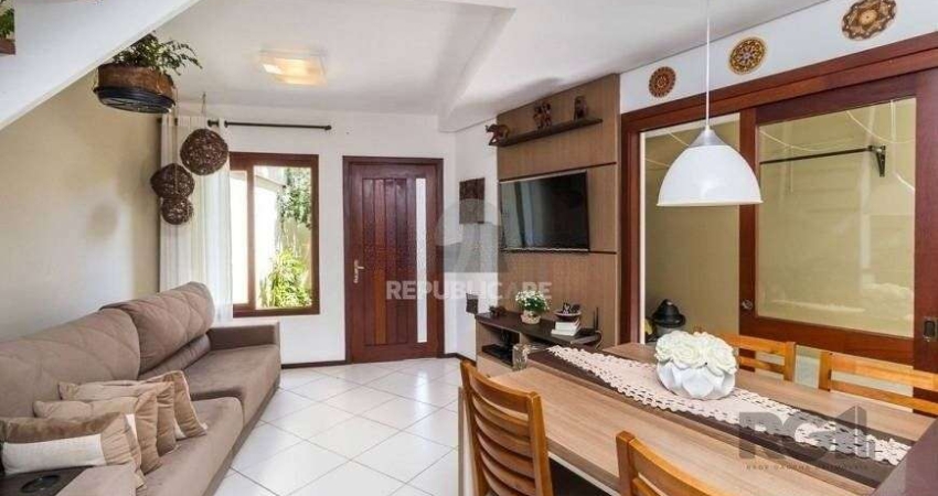 Casa em condomínio de 84m² - 2 dormitórios, 1 suíte e 1 vaga no bairro Ipanema