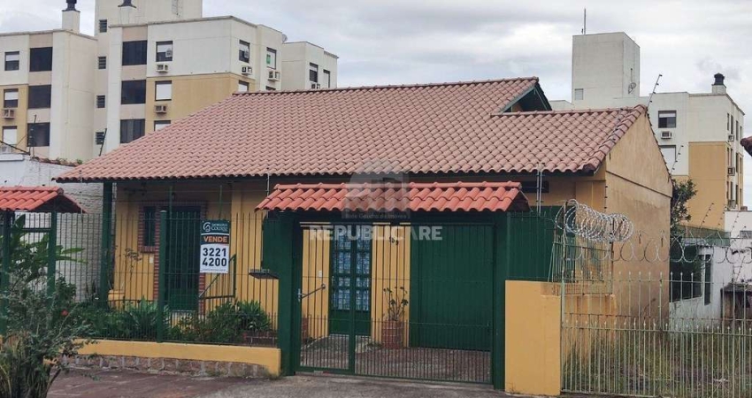 Casa 3 dormitórios à venda Cavalhada Porto Alegre/RS