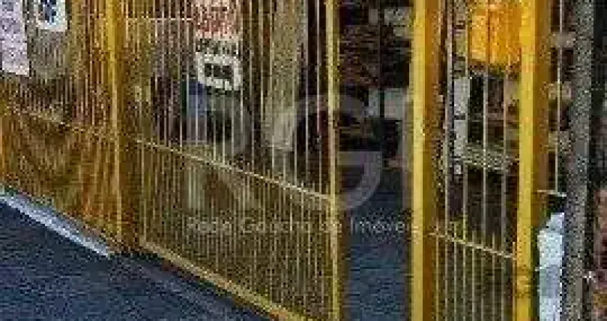 Terreno à venda no bairro cavalhada com área total de 326 m² disponível.