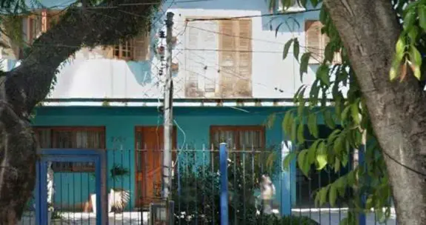 Casa residencial à venda no bairro partenon com 250m² e 3 dormitórios/quartos.