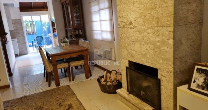 Casa Condominio para Venda - 218m², 3 dormitórios, sendo 1 suites, 2 vagas - Ipa