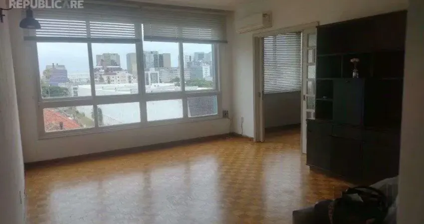 Apartamento à venda no menino deus com 132 m² e 3 dormitórios/quartos disponíveis