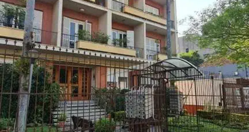 Apartamento à venda no bairro auxiliadora com 117 m² e 3 dormitórios/quartos disponíveis.