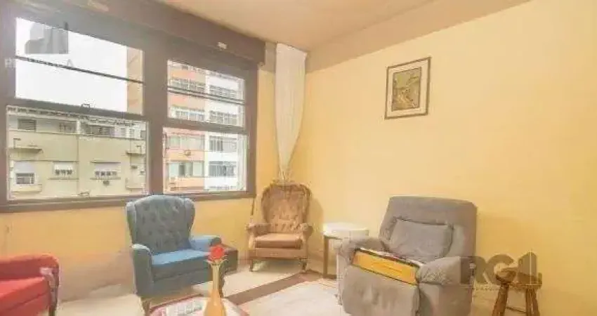 Apartamento à venda no centro histórico com 120 m² e 3 dormitórios/quartos disponíveis