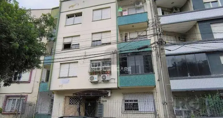 Apartamento 03 dormitórios no Bairro Santana em Porto Alegre.
