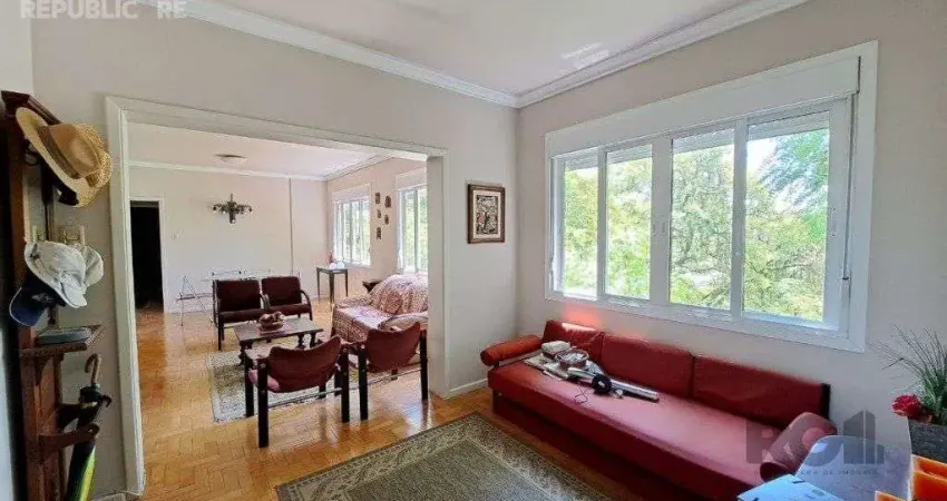 Apartamento à venda no bairro floresta com 118 m² e 3 dormitórios/quartos disponíveis.