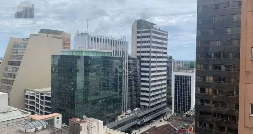 Apartamento à venda com 92 m² no centro histórico e 3 dormitórios/quartos disponíveis!