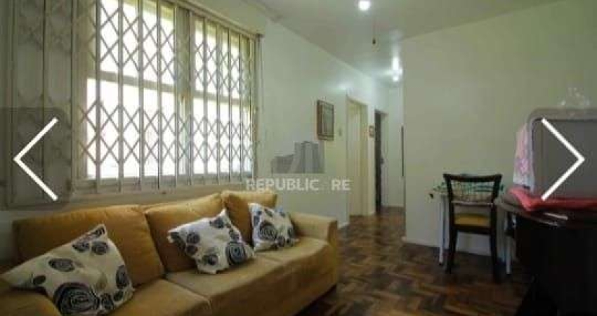 Apartamento para Venda - 79m², 3 dormitórios, 1 vaga - Santo Antonio