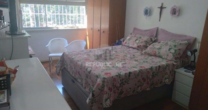 Amplo apartamento, 107 metros privativos. 3 dormitórios